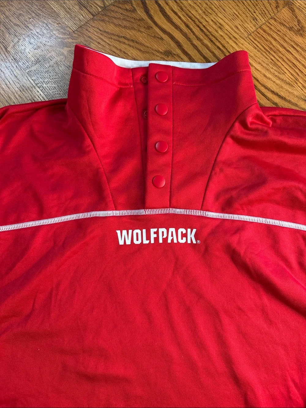 Men’s North Carolina State Quarter Zip Pullover. Size Medium. New without Tags.